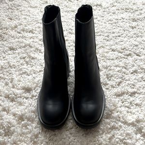 Free People Essential Chelsea Boots